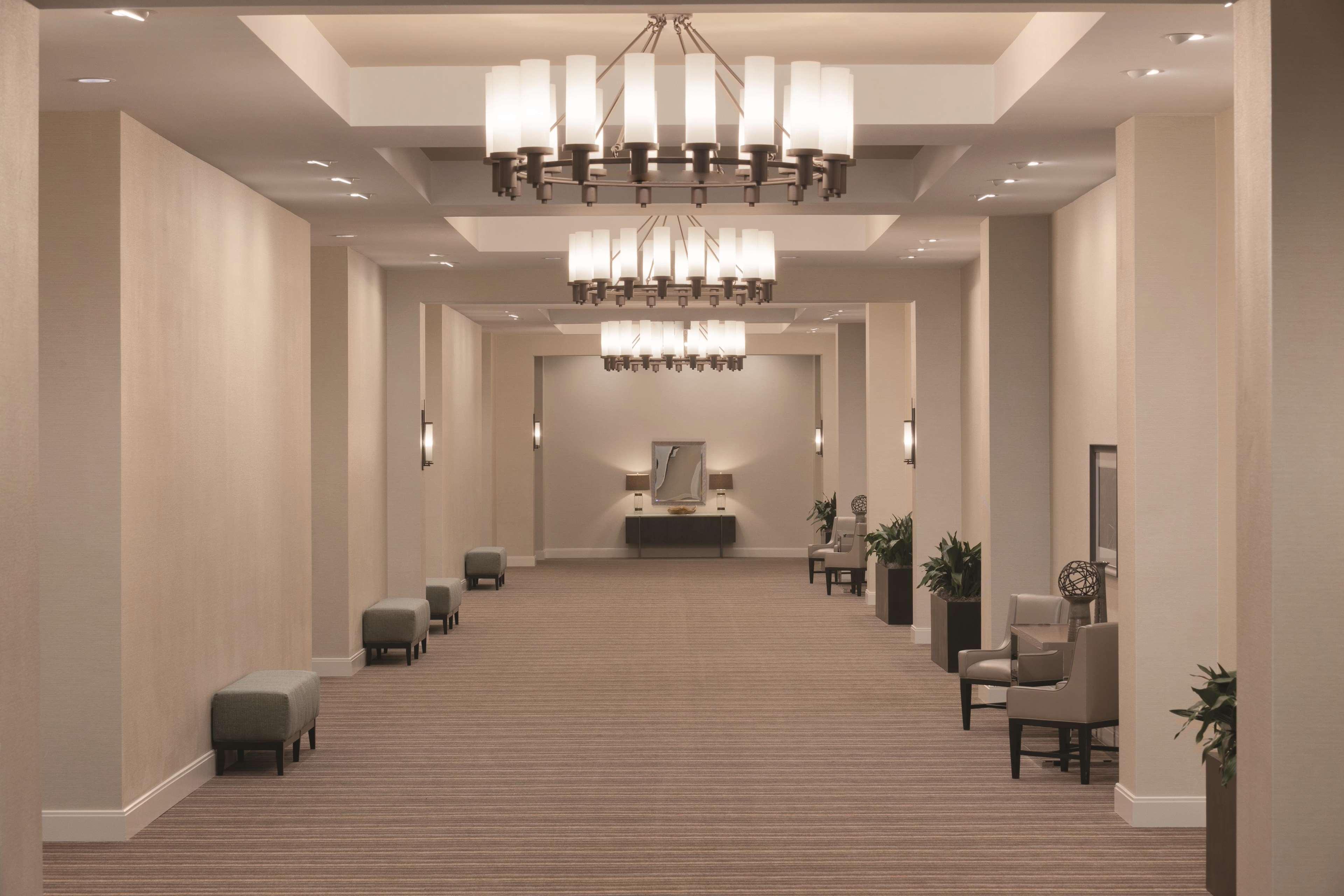 Embassy Suites Oklahoma City Downtown/Medical Center Kültér fotó