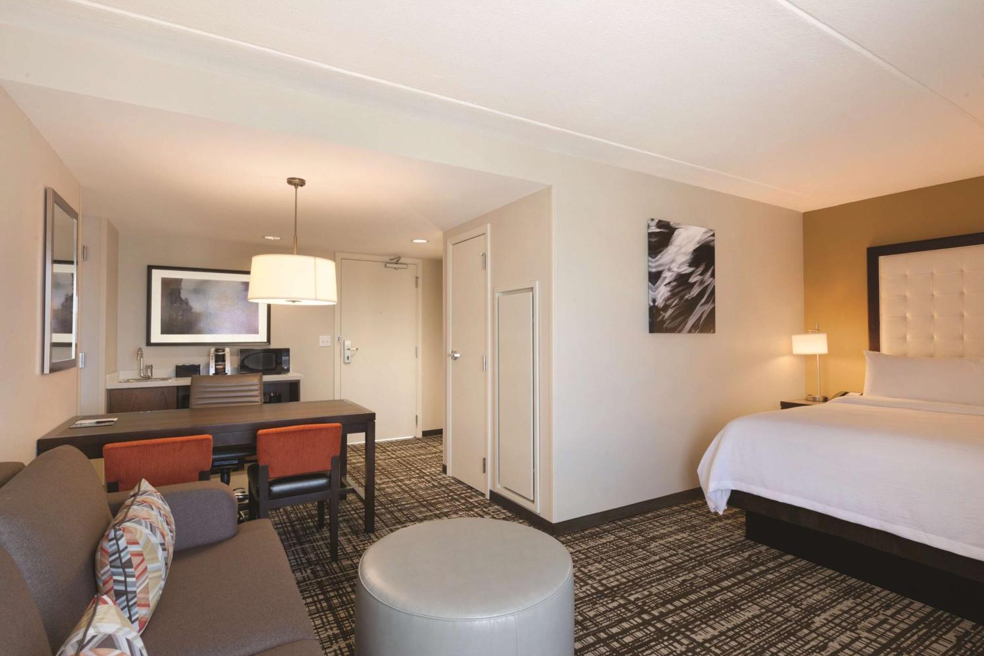 Embassy Suites Oklahoma City Downtown/Medical Center Kültér fotó
